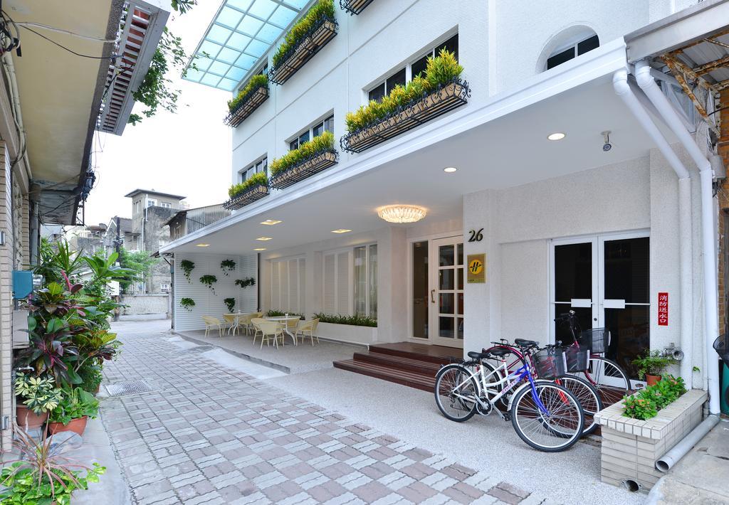 Ing Wang Hotel Đài Nam Ngoại thất bức ảnh